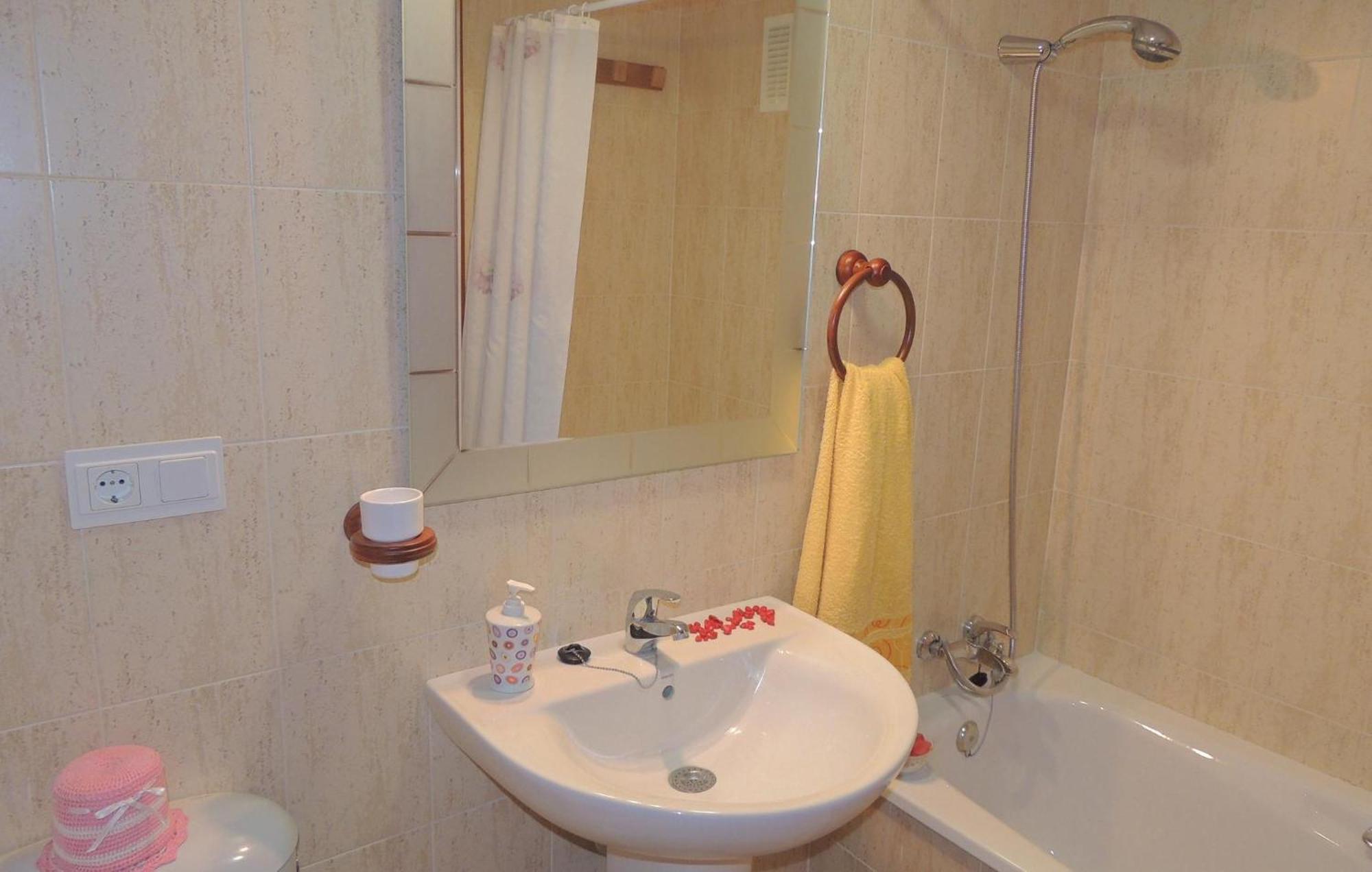3 Bedroom Nice Apartment In เฮเรซ เด ลาฟรอนเตรา ภายนอก รูปภาพ